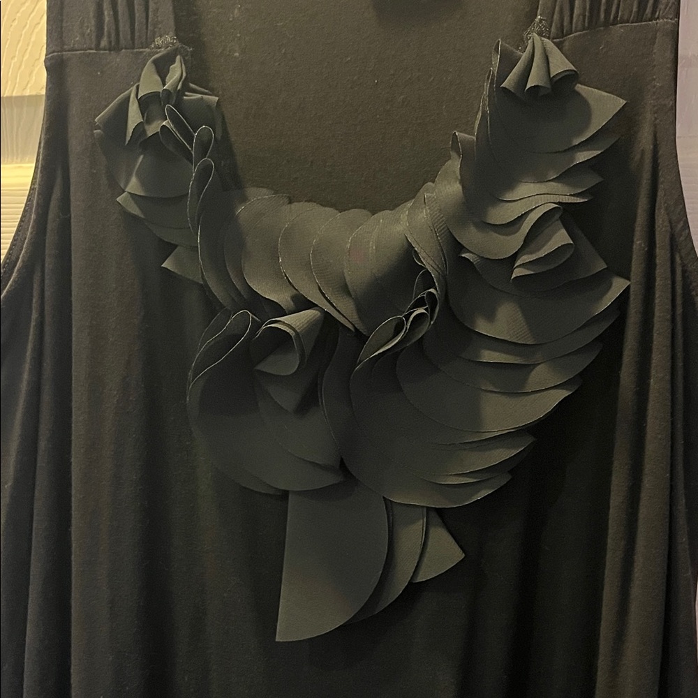 Bobeau Black Ruffle Tank Top - Picture 2 of 5